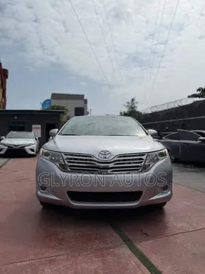 Toyota Venza 2010 Silver