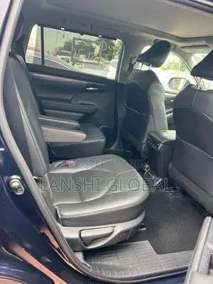 Toyota Highlander Platinum AWD 2020 Blue