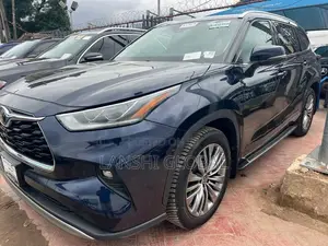 Toyota Highlander Platinum AWD 2020 Blue