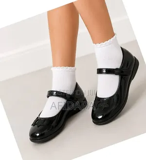 Girls’ Shoes Normal Fitting