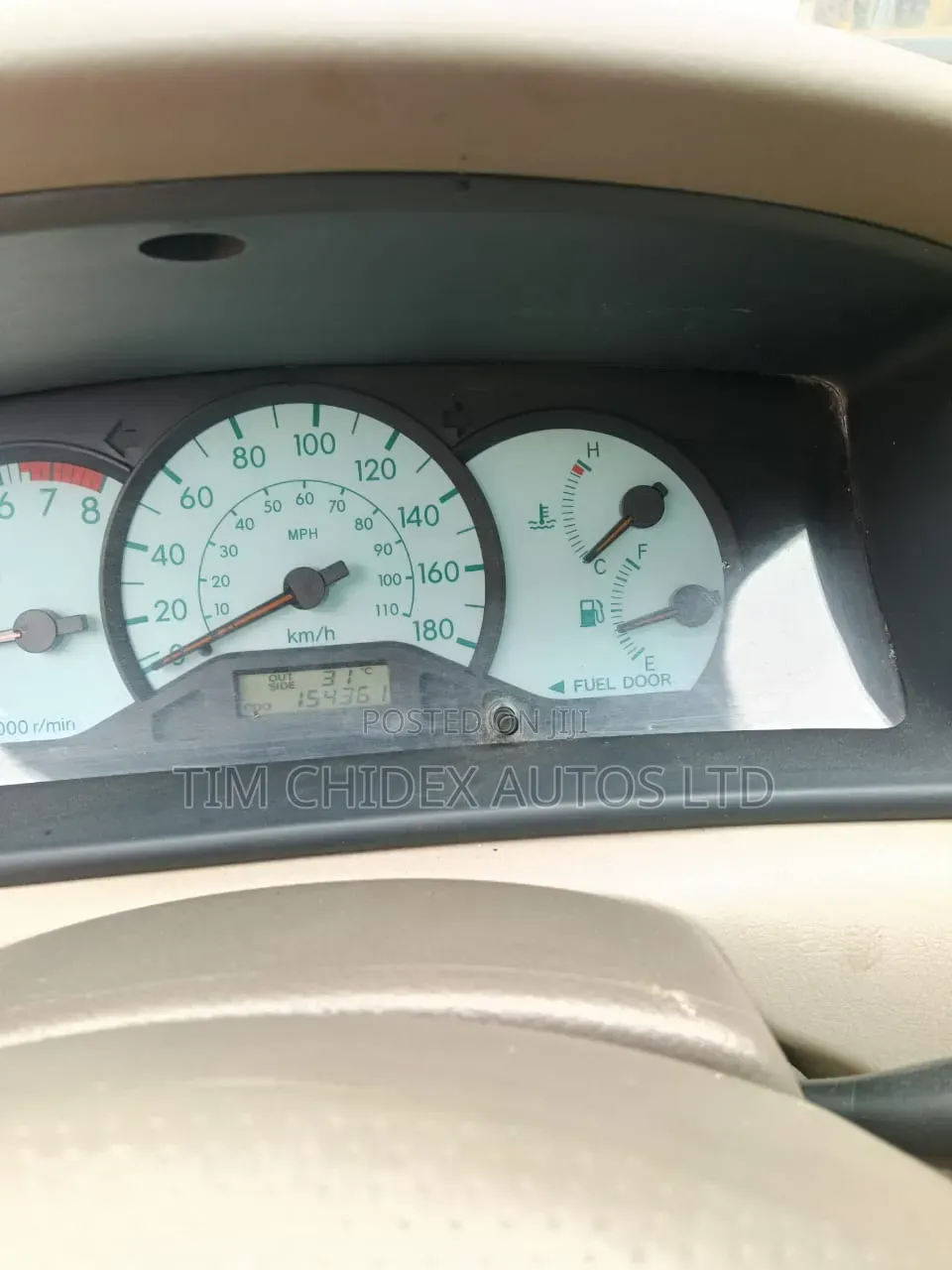 Toyota Corolla LE 2004 Gray