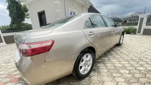 Toyota Camry 2008 Gold