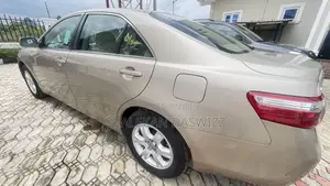 Toyota Camry 2008 Gold