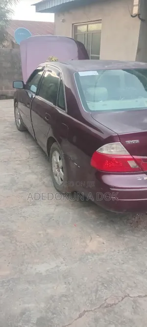 Toyota Avalon 2003