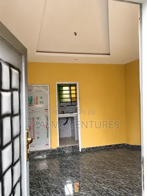 Mini Flat in Agege, Pen Cinema for rent