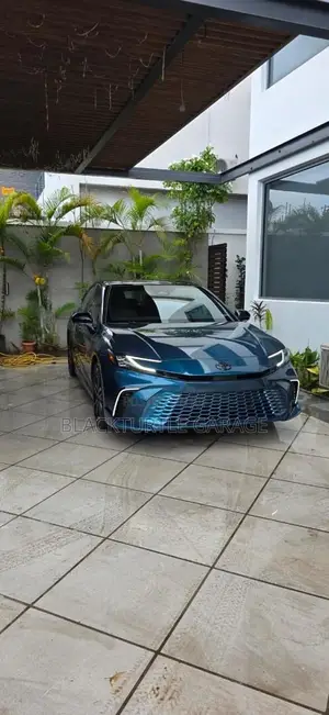 Toyota Camry 2025 Blue