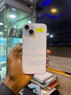 Apple iPhone 15 256 GB Silver