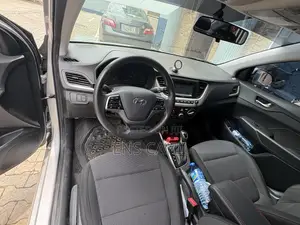 Hyundai Accent 2019 Beige