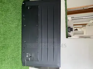 Hisense Smart TV 85 Inches
