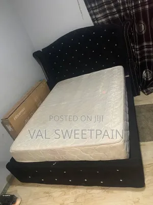 Bedframe and Mattress