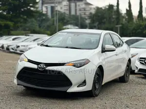 Toyota Corolla 2017 White