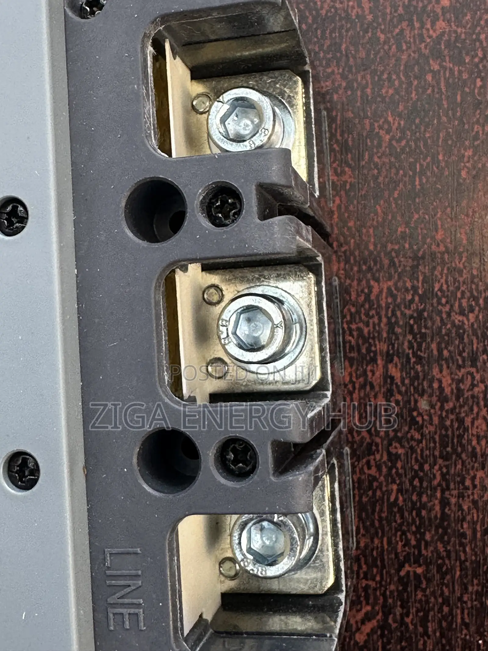 Molded Case Circuit Breaker 250A