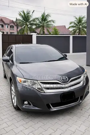 Toyota Venza LE 2012 Gray