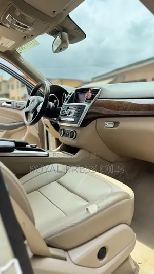 Mercedes-Benz M Class 2012 White