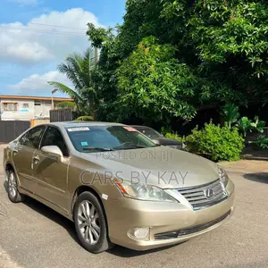 Lexus ES 350 2012 Gold