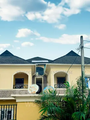 4bdrm Duplex in Chevron Drive Lekki for sale