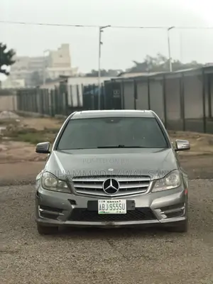 Mercedes-Benz C300 2012 Gray