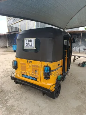 TVS King Deluxe Plus iTouch Start 2025 Yellow