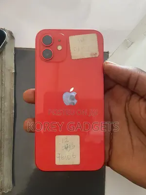 Apple iPhone 12 128 GB Red