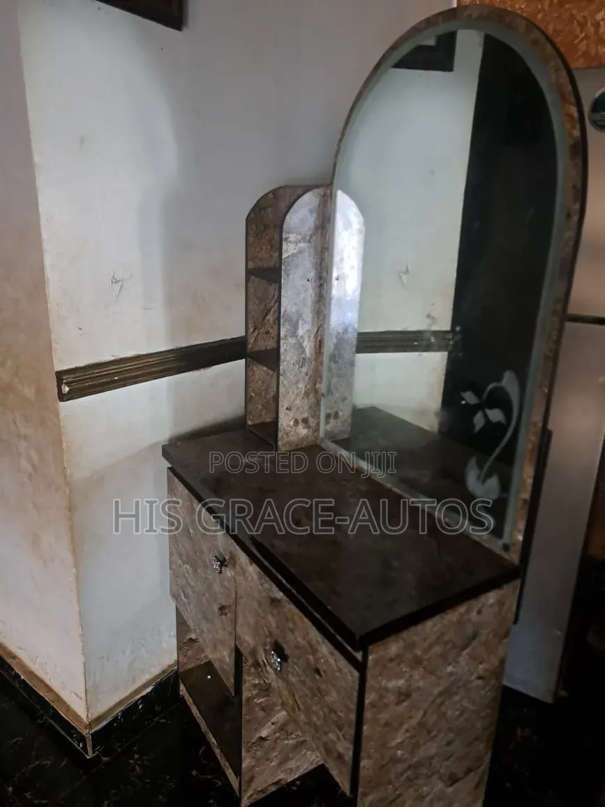 Dressing Mirror