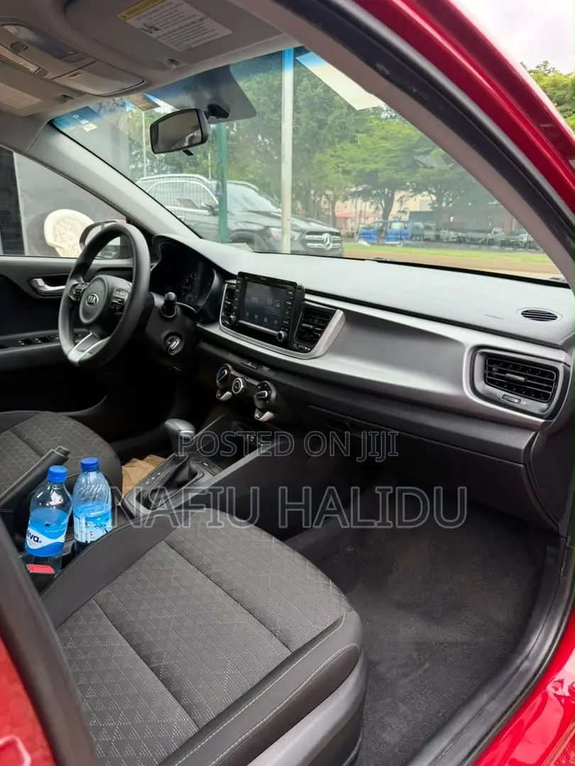 Kia Rio 2021 Red