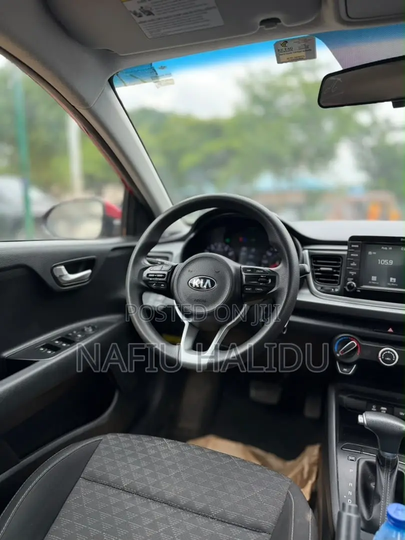Kia Rio 2021 Red