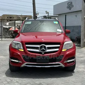 Mercedes-Benz GLK-Class 350 2014 Red