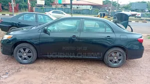 Toyota Corolla LE Special Edition 4dr Sedan (1.8L 4cyl 4A) 2013 Black