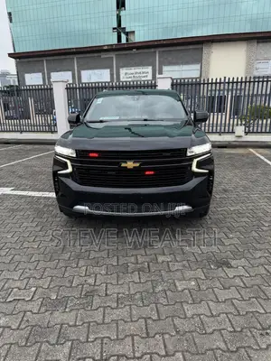 Chevrolet Suburban 2022 Black