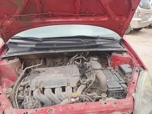 Toyota Yaris 2008 Red