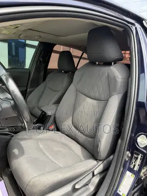 Toyota Corolla LE 2020 Blue