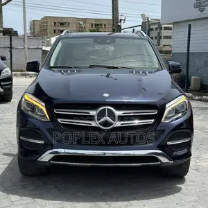 Mercedes-Benz GLE-Class GLE 350 2017 Blue