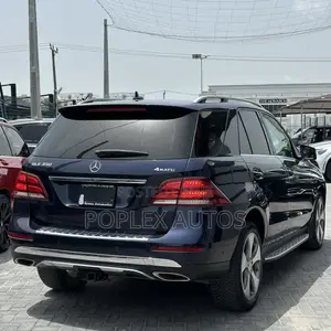 Mercedes-Benz GLE-Class GLE 350 2017 Blue