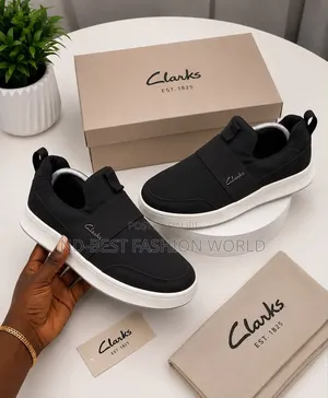 Clarks Sneakers