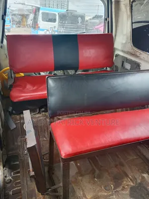 Suzuki APV Minibus 2018 Blue