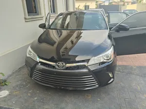 Toyota Camry 2016 Black