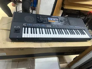 Yamaha PSR-SX920 Digital Workstation Keyboard – Brand New in Box