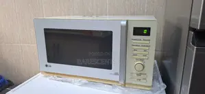28 Litres LG Microwave