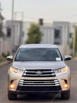 Toyota Highlander 2015 Silver