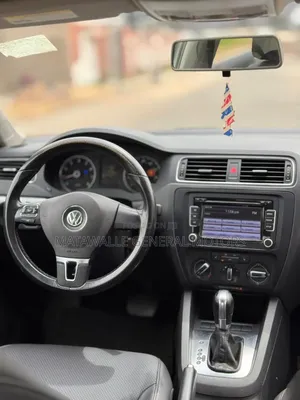 Volkswagen Jetta 2013 Silver