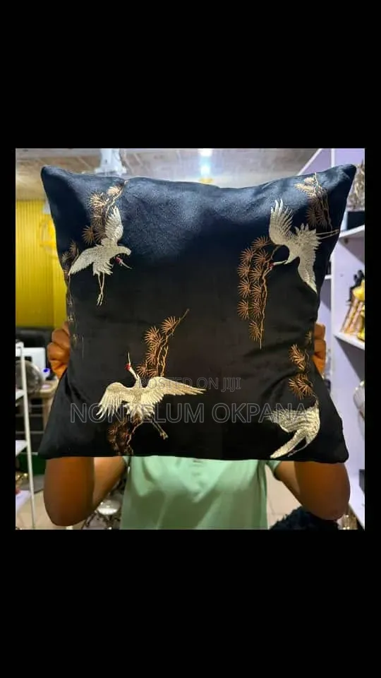 Foreign Throwpillows