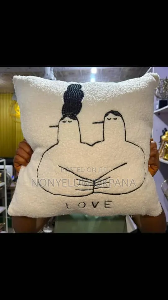 Foreign Throwpillows