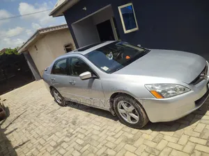 Honda Accord Automatic 2004 Silver