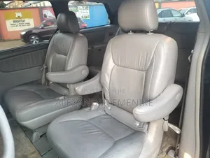 Toyota Sienna 2006 Blue