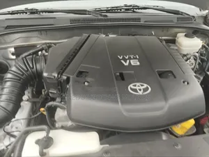 Toyota 4-Runner 2016 Silver