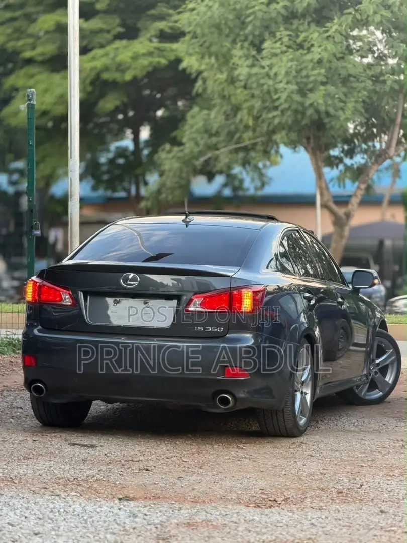 Lexus IS 2011 Gray