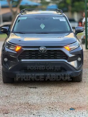 Toyota RAV4 2020 Gray