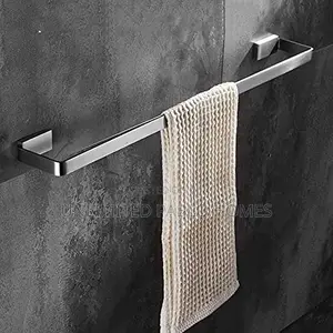 Quality Single Wall Towel Hanger, Gold