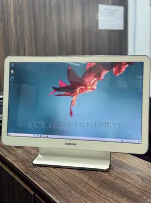 Desktop Computer Samsung 4GB Intel Pentium SSD 128GB