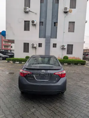 Toyota Corolla S 4dr Sedan (1.8L 4cyl CVT) 2014 Blue